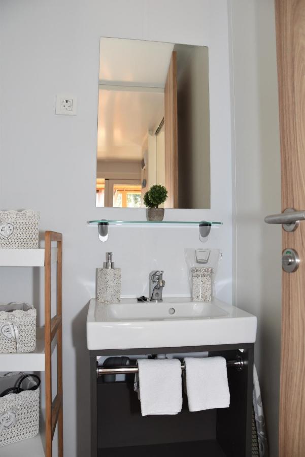Mobile Home Biograd Na Moru Gapi House Ngoại thất bức ảnh
