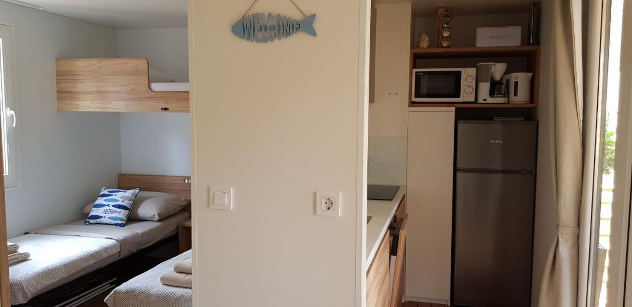 Mobile Home Biograd Na Moru Gapi House Ngoại thất bức ảnh