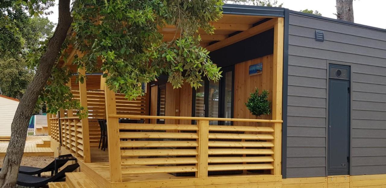 Mobile Home Biograd Na Moru Gapi House Ngoại thất bức ảnh